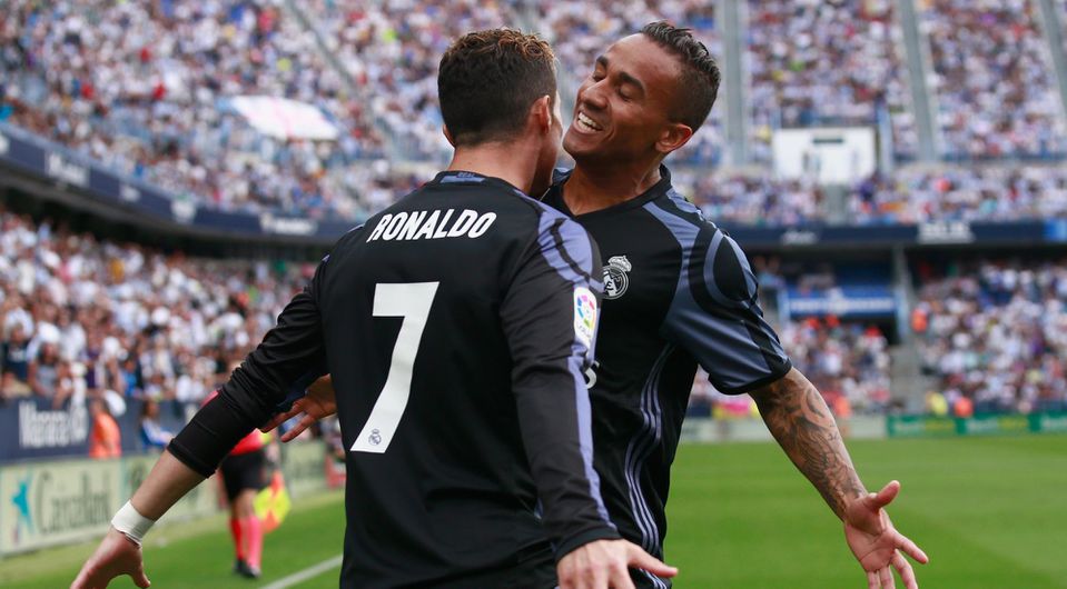 Danilo so spoluhráčom Cristianom Ronaldom