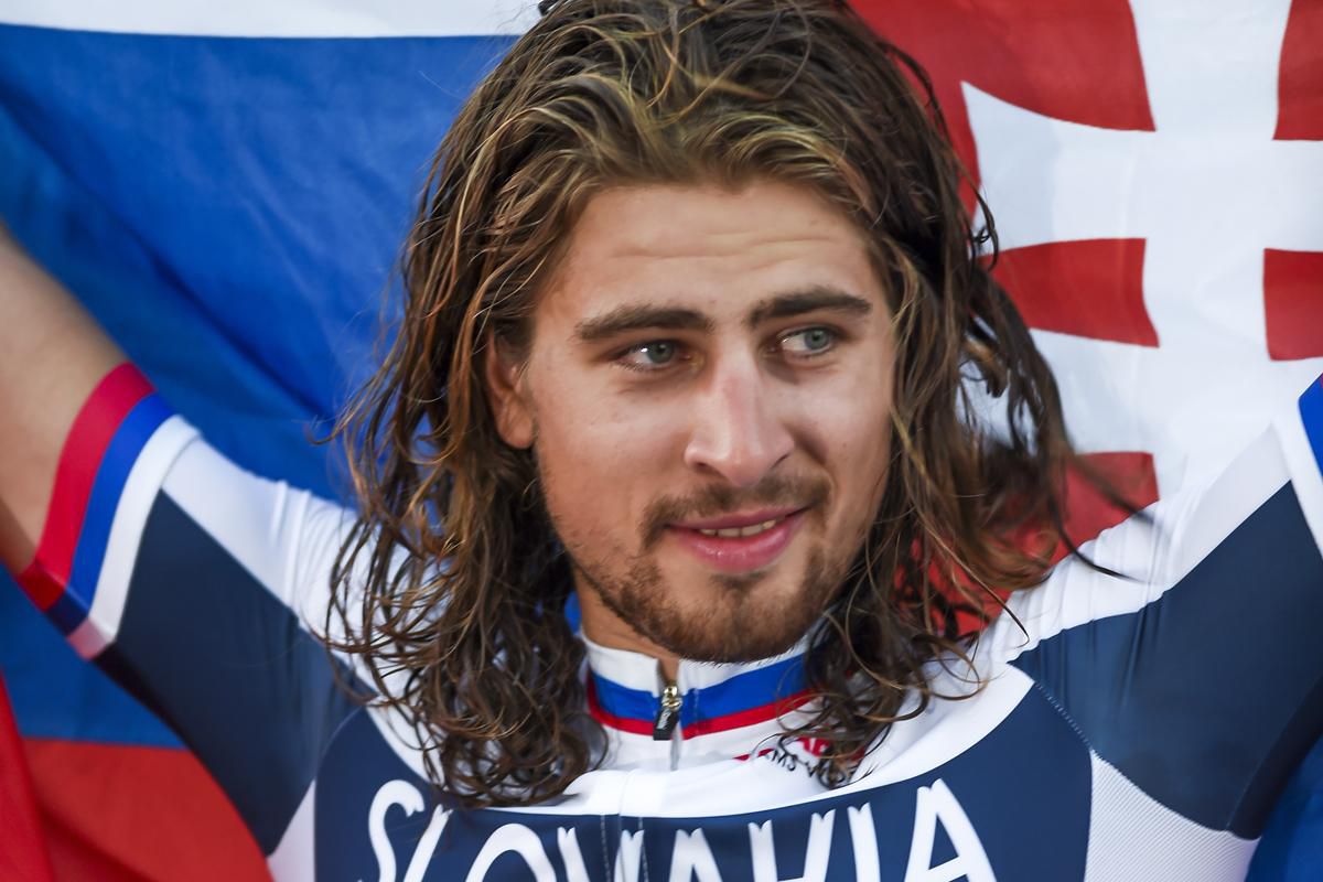 Peter Sagan oslavuje titul majstra sveta