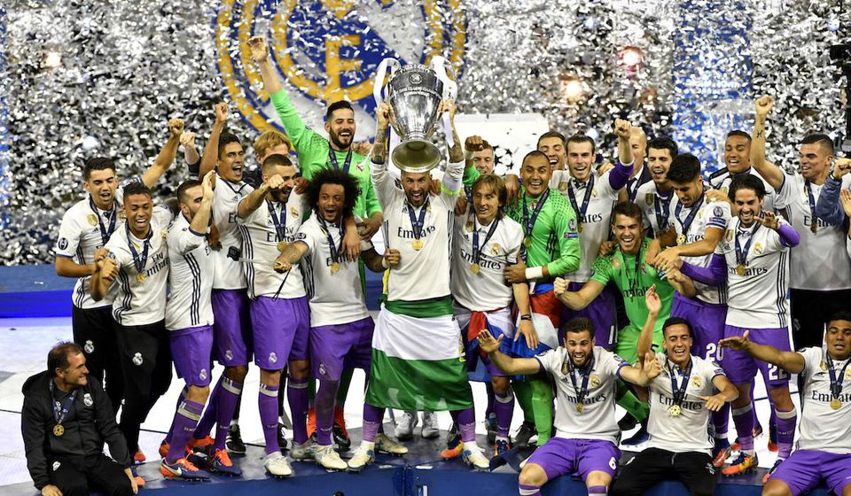 Futbalisti Realu Madrid oslavujú víťazstvo v Lige majstrov
