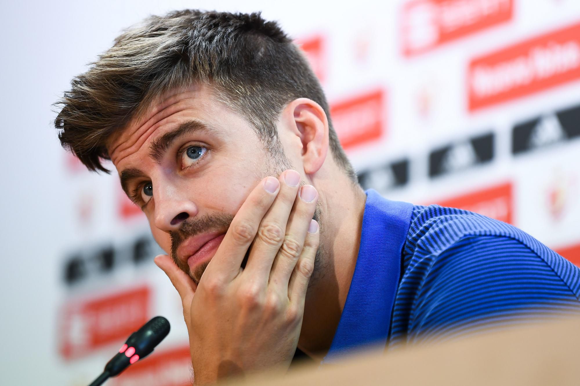 Gerard Piqué na tlačovke