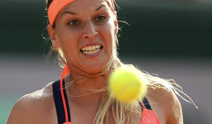 Roland Garros: Dominika Cibulková senzačne končí už v 2. kole!