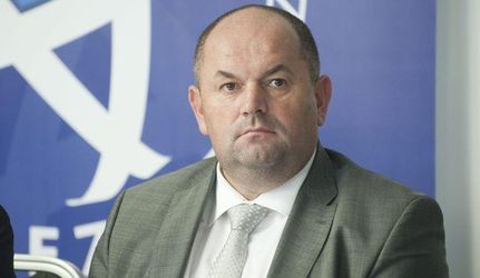 Pelta už nie je predsedom českého futbalu, na post rezignoval vo väzbe