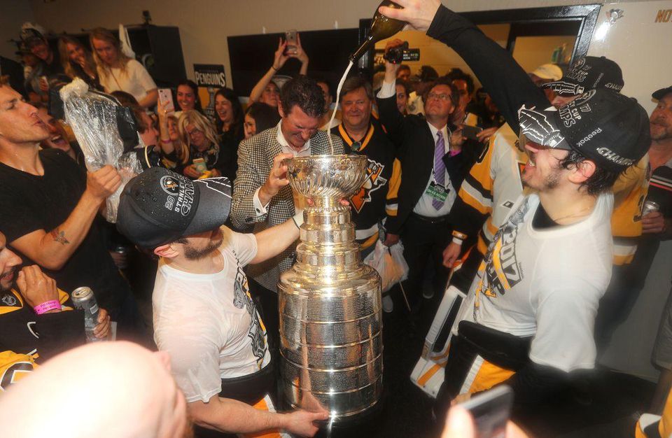 Pittsburgh Penguins oslavuje zisk Stanley Cupu