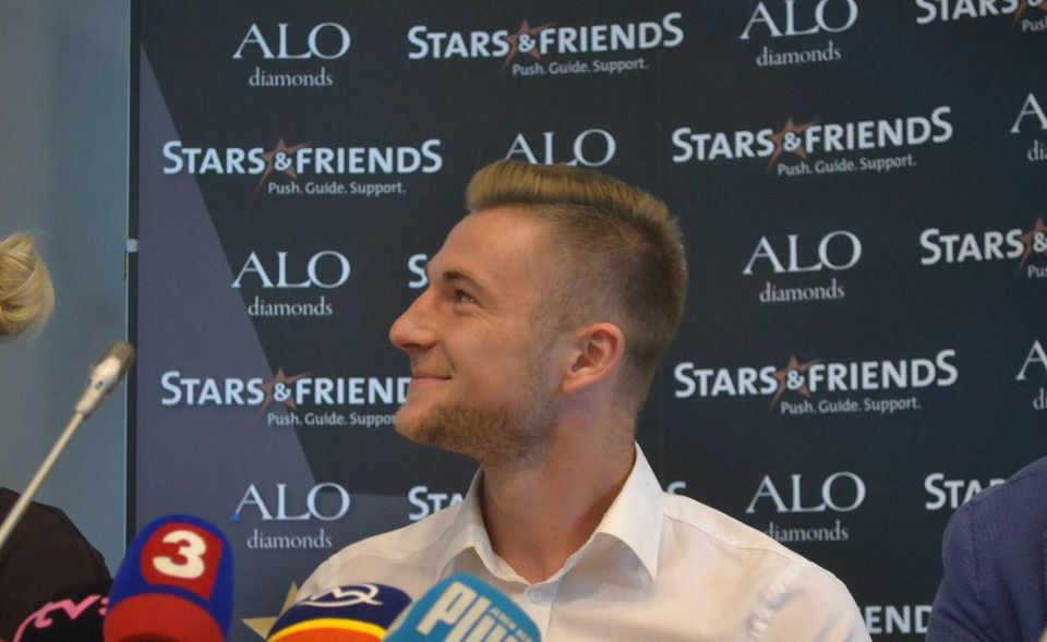Milan Škriniar na tlačovej konferencii agentúry Stars&Friends