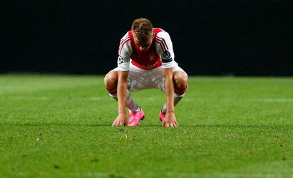 Daley Sinkgraven nepomôže Ajaxu vo finále proti Manchestru United