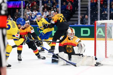 Chudobný zápas Nemcov so Švédmi sa dočkal rozuzlenia v III. tretine