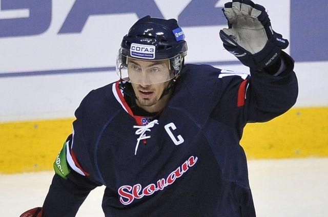 Miro satan rozhodol ilustracne slovan3 khl