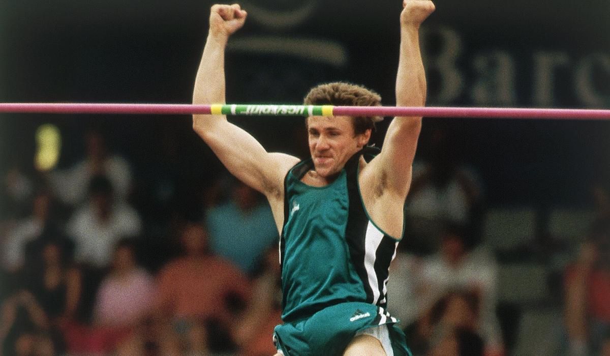 Na archívnej snímke 5. augusta 1992 Sergej Bubka