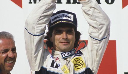 Trojnásobný majster sveta F1 Nelson Piquet oslavuje 65 rokov
