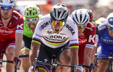 Okolo Švajčiarska: Fantastický finiš Petra Sagana v 3. etape