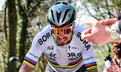 Video: Ďalšia obrovská smola Petra Sagana, Paríž-Roubaix vyhral van Avermaet