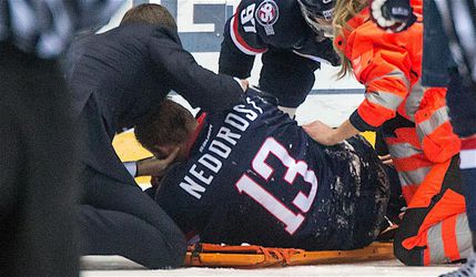 Video: Tvrdé útoky na hlavu: Skryté násilie hokeja