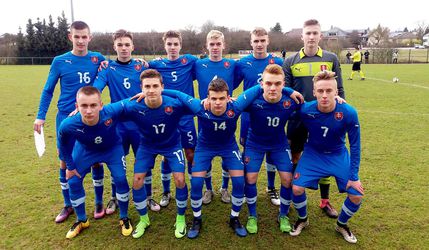 Slováci do 16 rokov na turnaji v Poľsku aj proti Ukrajine a Nórsku