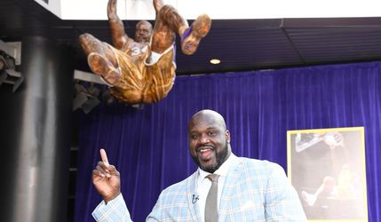 Video: NBA: Lakers odhalili bronzovú sochu Shaquillea O'Neala