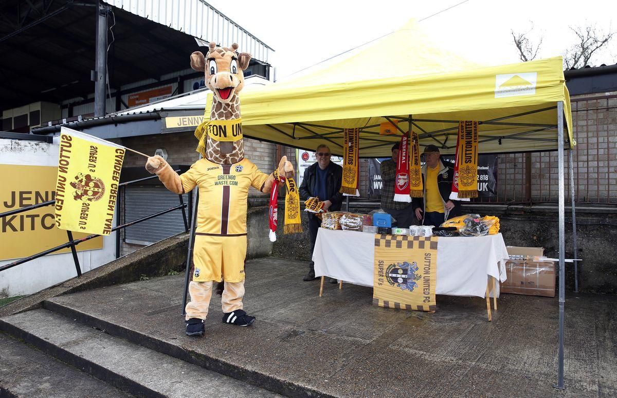 Sutton United Arsenal FC FA Cup feb17 Reuters