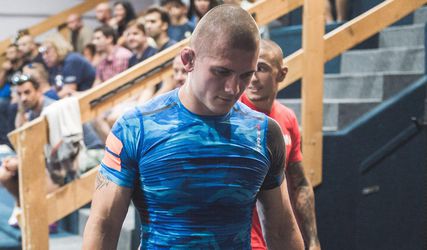 Slovenský zápasník MMA skolaboval pri zhadzovaní váhy