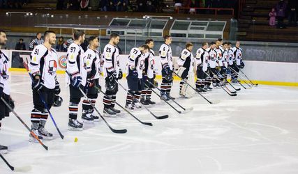Bratislavu čaká hokejové derby s východniarmi, príde aj Šechný