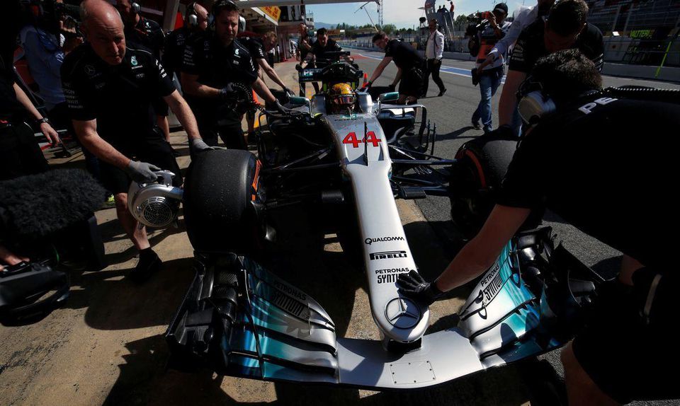 Lewis Hamilton Mercedes maj17 Reuters