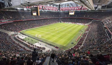 Štadión Ajaxu Amsterdam ponesie Cruyffovo meno