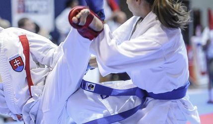 Karate-ME: Päť Slovákov z eliminačných bojov do duelu o bronz