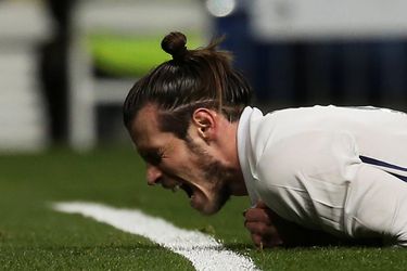 Video: Bale po nervovom výbuchu s dvojzápasovým dištancom