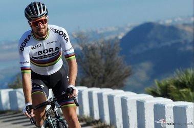 Tour Down Under: Sagan sa v horskej etape nepresadil, teší sa Porte