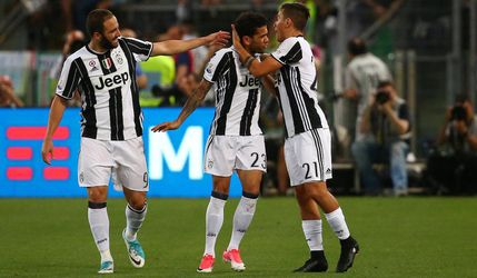 Video: Coppa Italia: Juventus získal prvú trofej a mieri za treble