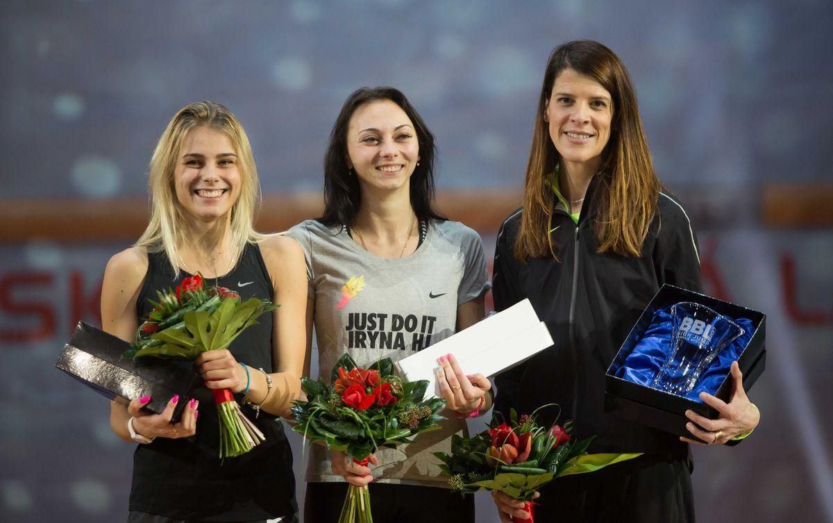 Iryna Herascenkováa Julia Levcenkova Ruth Beitiova BBL feb17 TASR