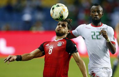 Video: Africký pohár národov: Egypt po jedenástkach postúpil do finále