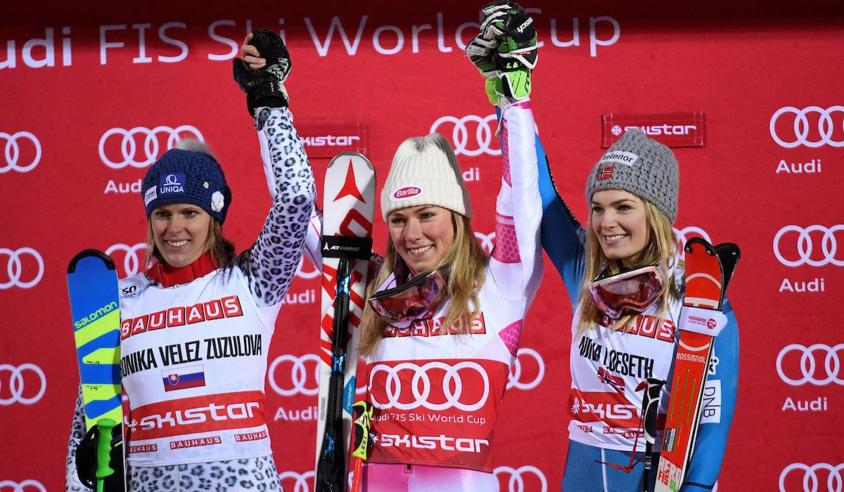 Mikaela Shiffrinova, Veronika Velez Zuzulova, Nina Loesethova, paralelny slalom, jan17, reuters