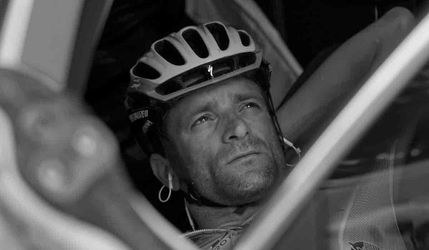 Cyklistický svet v šoku: Víťaz Giro 2011 zahynul po zrážke s kamiónom
