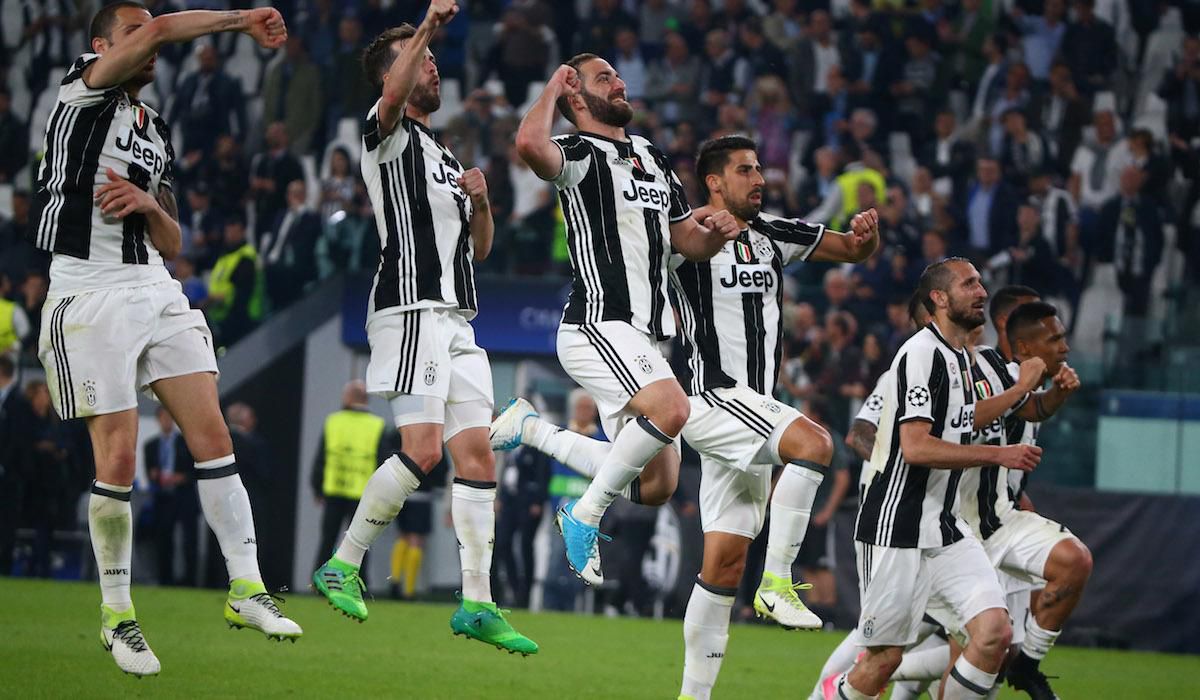 Juventus, hraci, radost, gol, apr17, reuters