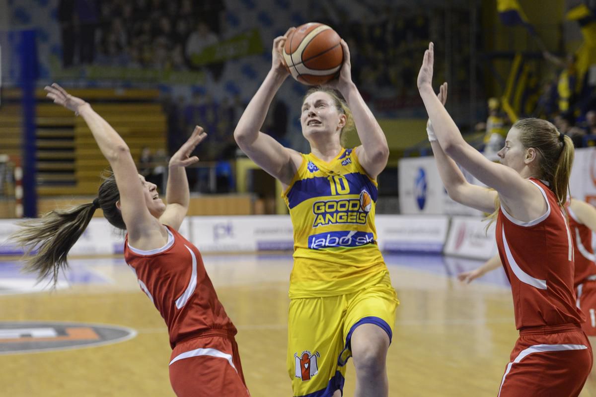 Hruščáková, good nagels kosice, basketbal, feb2017