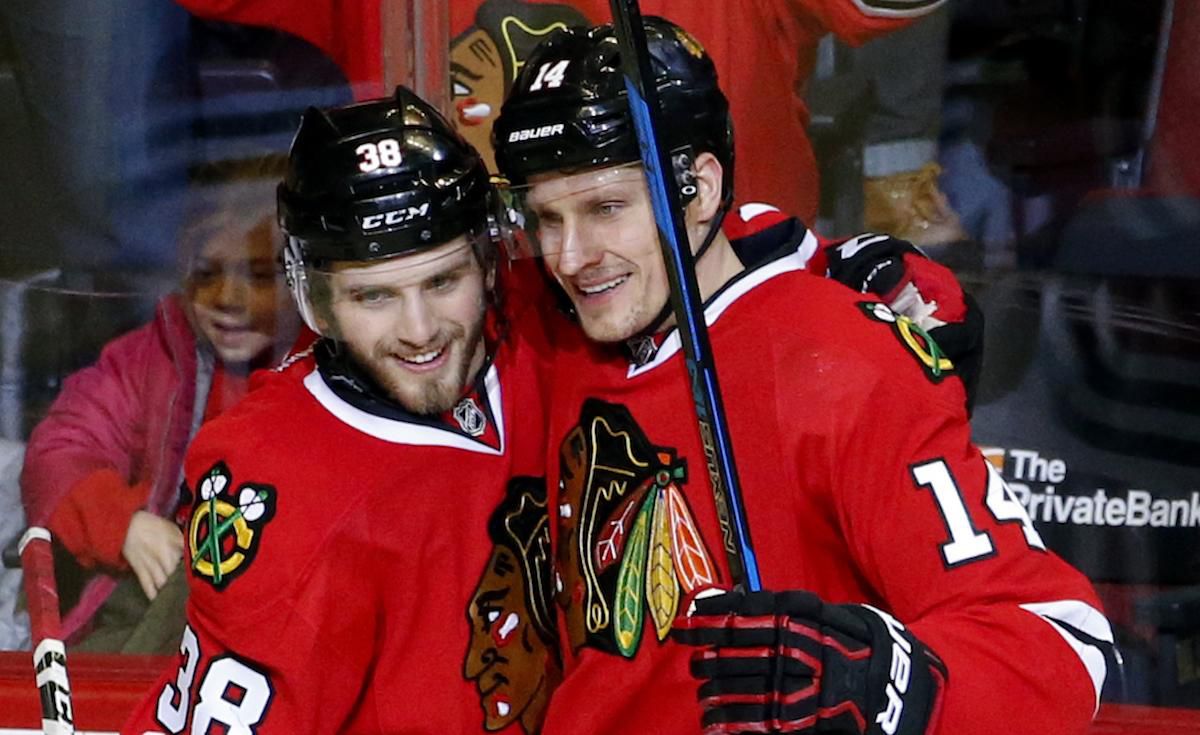 Ryan Hartman Richard Panik Chicago Blackhawks jan2017