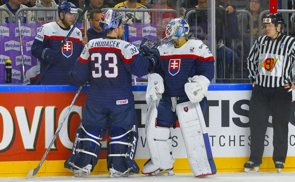 Sklamanie z najhorších MS znásobil prepad Slovákov v rebríčku IIHF