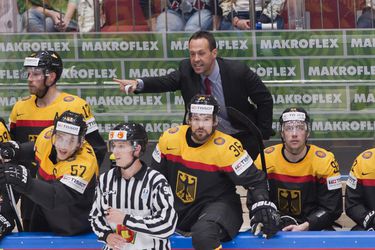 Súperi Slovákov Nemci v úvode prípravy na MS s maximálne trojicou z NHL