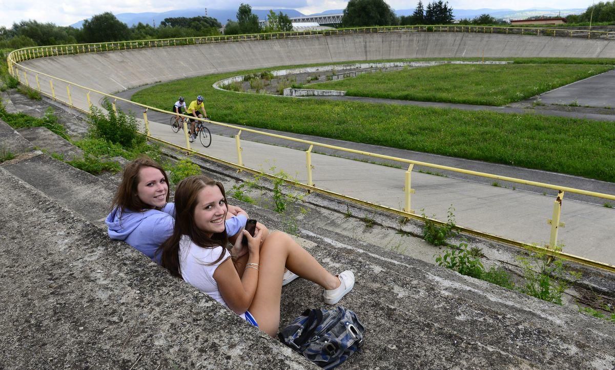 Velodrom Presov drahova cyklistika nov16 TASR