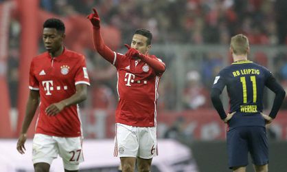 Thiago Alcantara predĺžil kontrakt s Bayernom Mníchov
