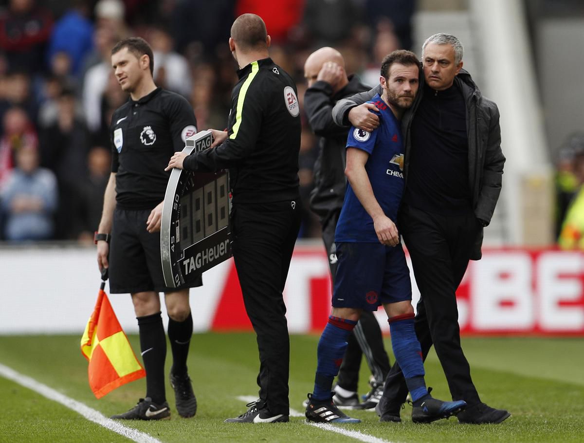 mourinho, mata, manchester united, mar2017