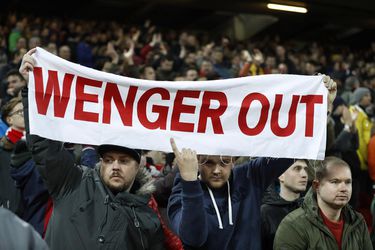Arséne Wenger zváži názor fanúšikov Arsenalu