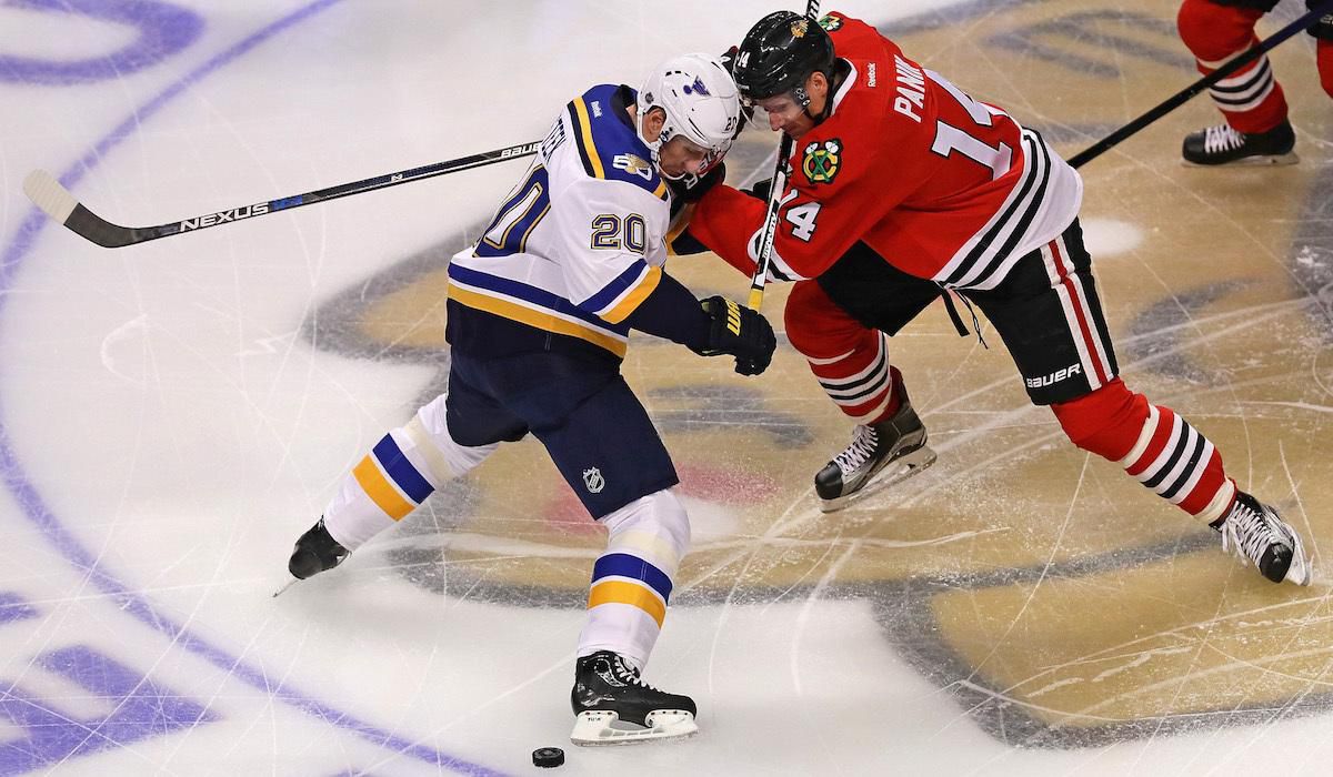 Richard Panik, Chicago Blackhawks, Alexander Steen, St. Louis Blues, okt16, gettyimages