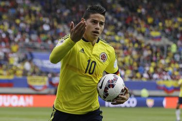 Jamesovi Rodríguezovi nedovolí zranené lýtko odohrať ani zápas proti Uruguaju
