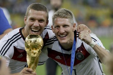 Spoločná budúcnosť v USA: Má Podolski so Schweinsteigerom zajačie úmysly?