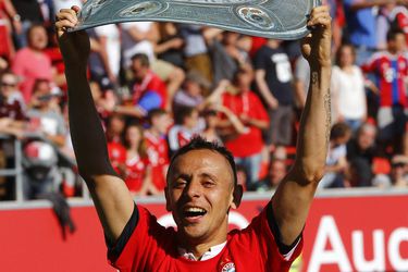 Brazílčan Rafinha predĺžil zmluvu s Bayernom Mníchov do roku 2018