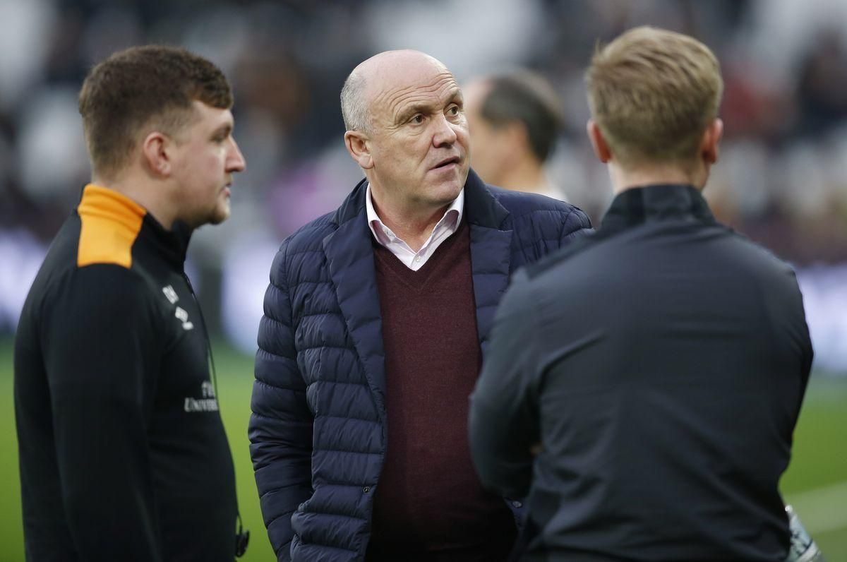 Mike Phelan Hull City dec16 Reuters