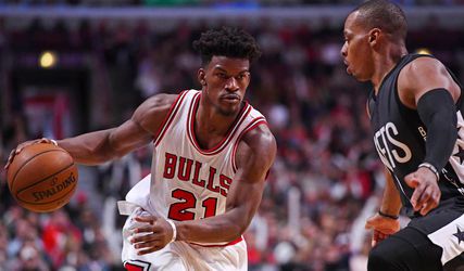 Video: NBA: Butler bol na neudržanie, zariadil skvelý obrat Chicaga