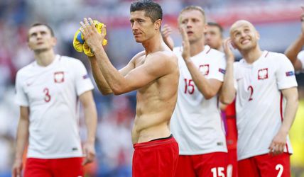 Poľsku zatial nechýbajú Lewandowského góly, klape im to v obrane