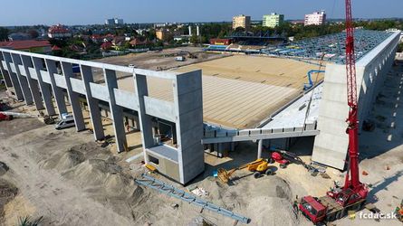 Foto: Výstavba nového štadióna Dunajskej Stredy ide do finále