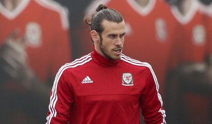 Gareth Bale zahnal smútok z prehry zakázaným jedlom