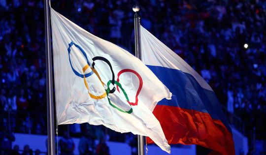 Rusi sa predstavia v Paríži pod olympijským ohňom. Štart zatiaľ povolili len paralympionikom